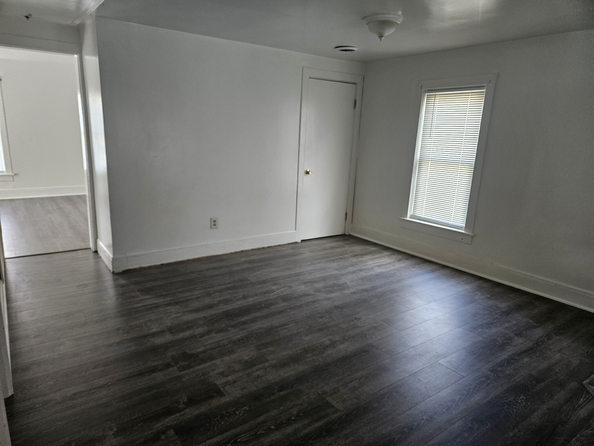 Dining Room - 206 Rathbun St