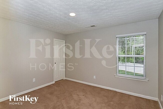 Building Photo - 4831 Wexford Trail
