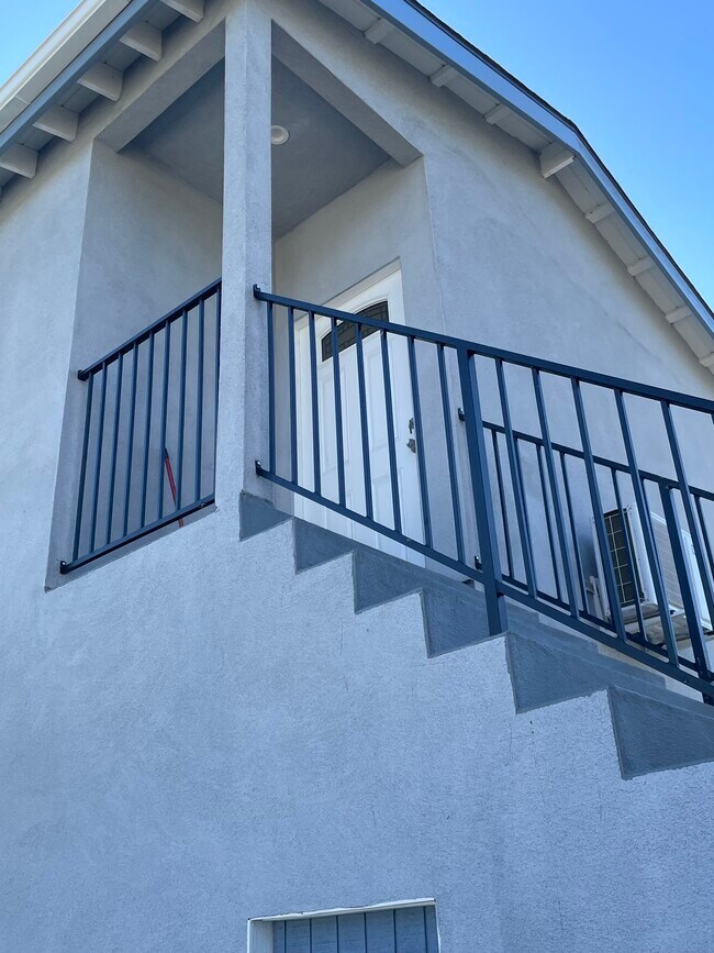 Building Photo - 7642 Etiwanda Ave