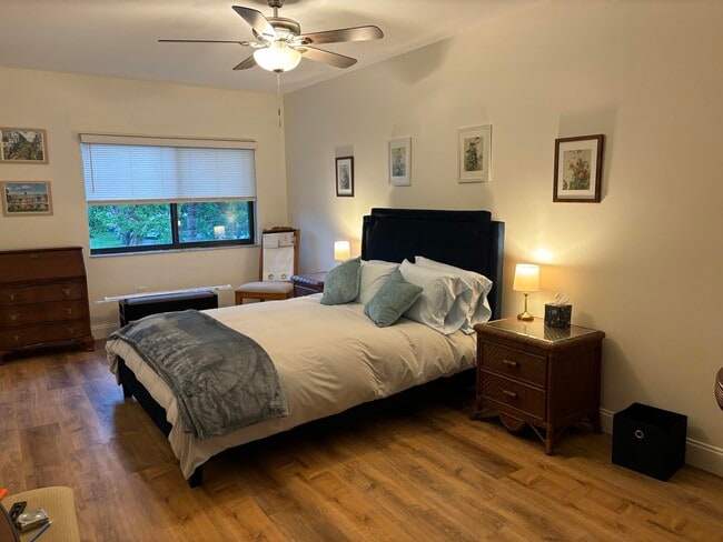 Building Photo - 2105 Lavers Cir