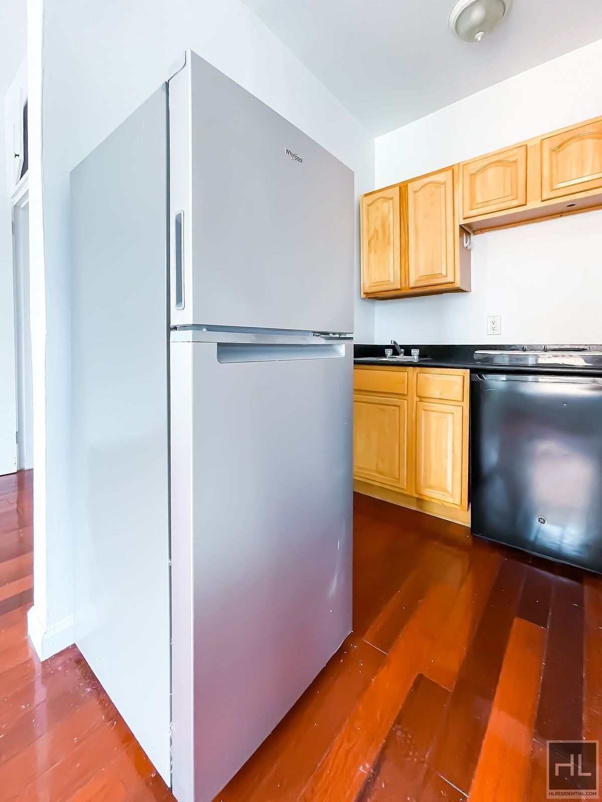 Building Photo - GREENE AVENUE / NO FEE / 2-Months Free / Charming Bed-Stuy 1-Bed 1-Bath / Prime Location
