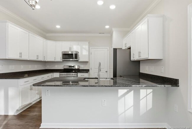 Building Photo - 106 Knotts Berry Rd