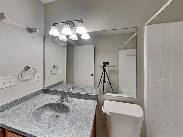 Building Photo - 1506 Briarpath Ln