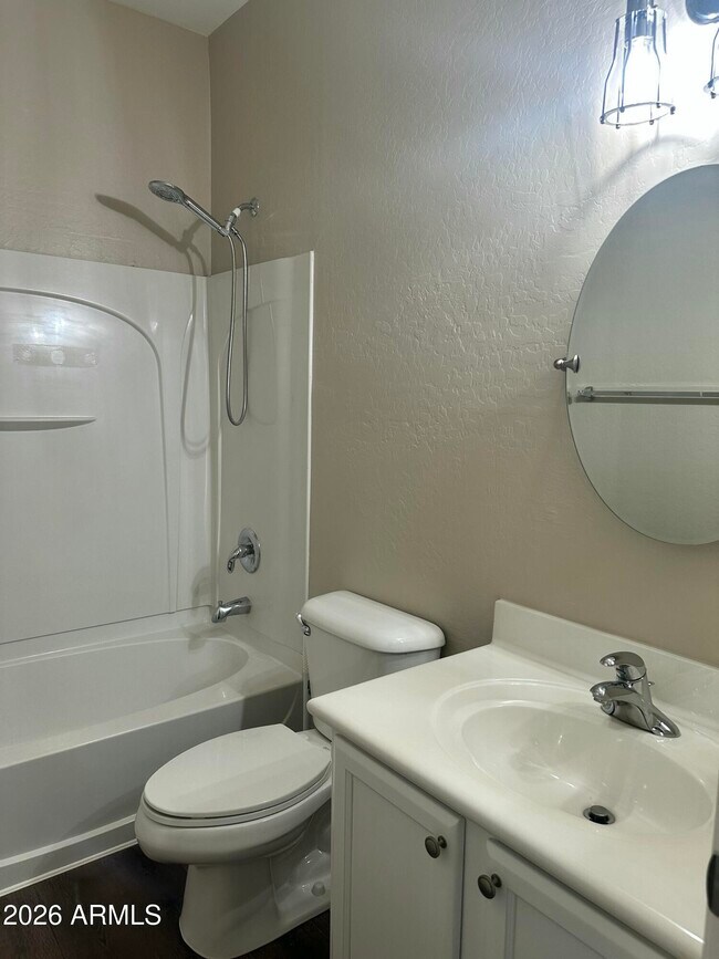 Building Photo - 3804 E Flower Ct