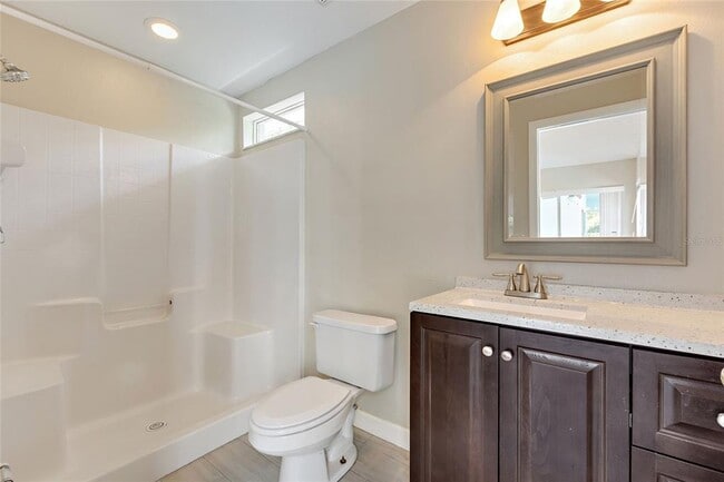 Building Photo - 2301 Paulette Dr