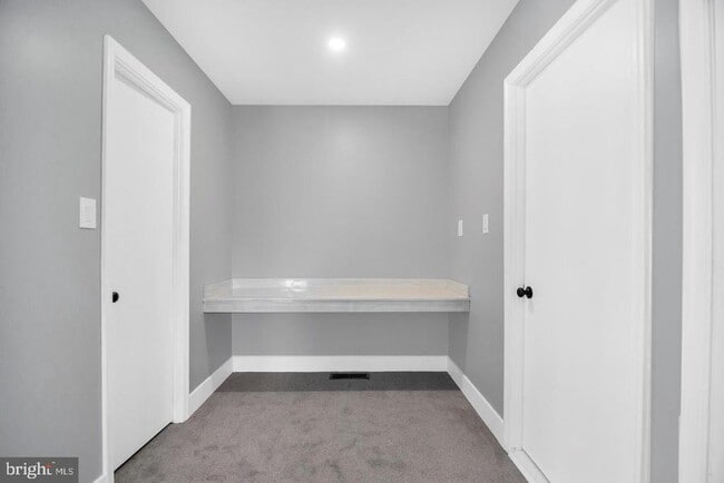 Building Photo - 12404 Surrey Cir Dr
