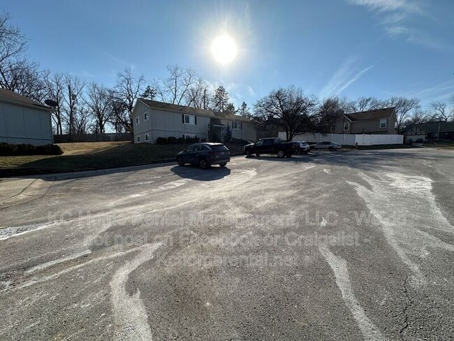 Building Photo - 4715 Switzer Rd