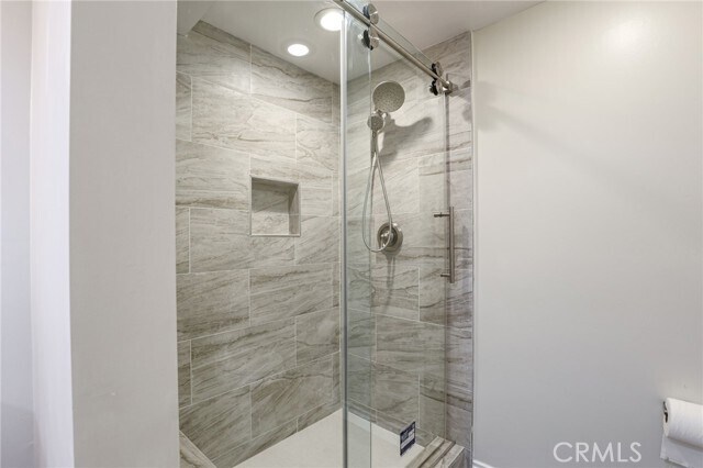 Building Photo - 2270 Via Puerta