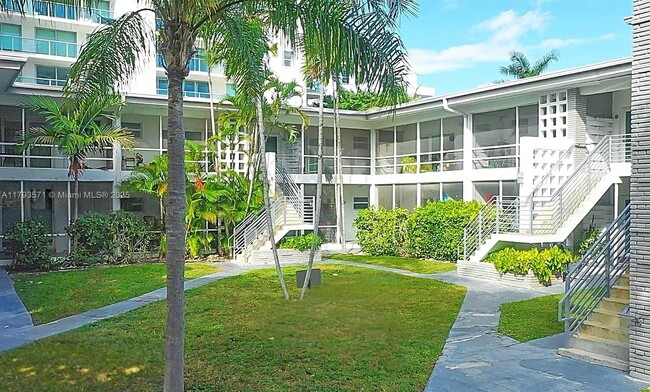 Building Photo - 9200 E Bay Harbor Dr