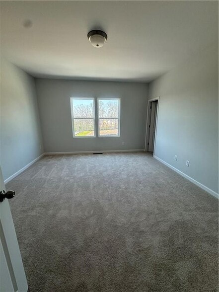 Building Photo - 1045 Bullpen Dr