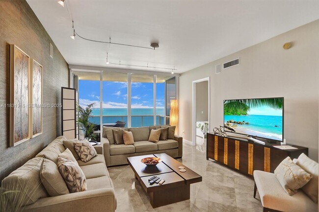 Building Photo - 18101 Collins Ave