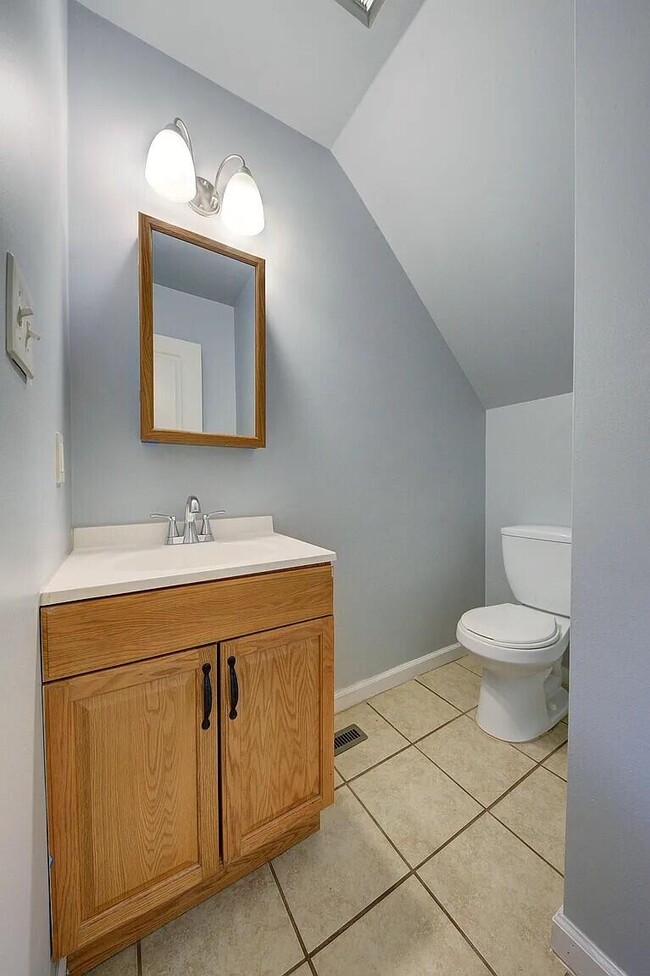 Building Photo - 260 W Unadilla St