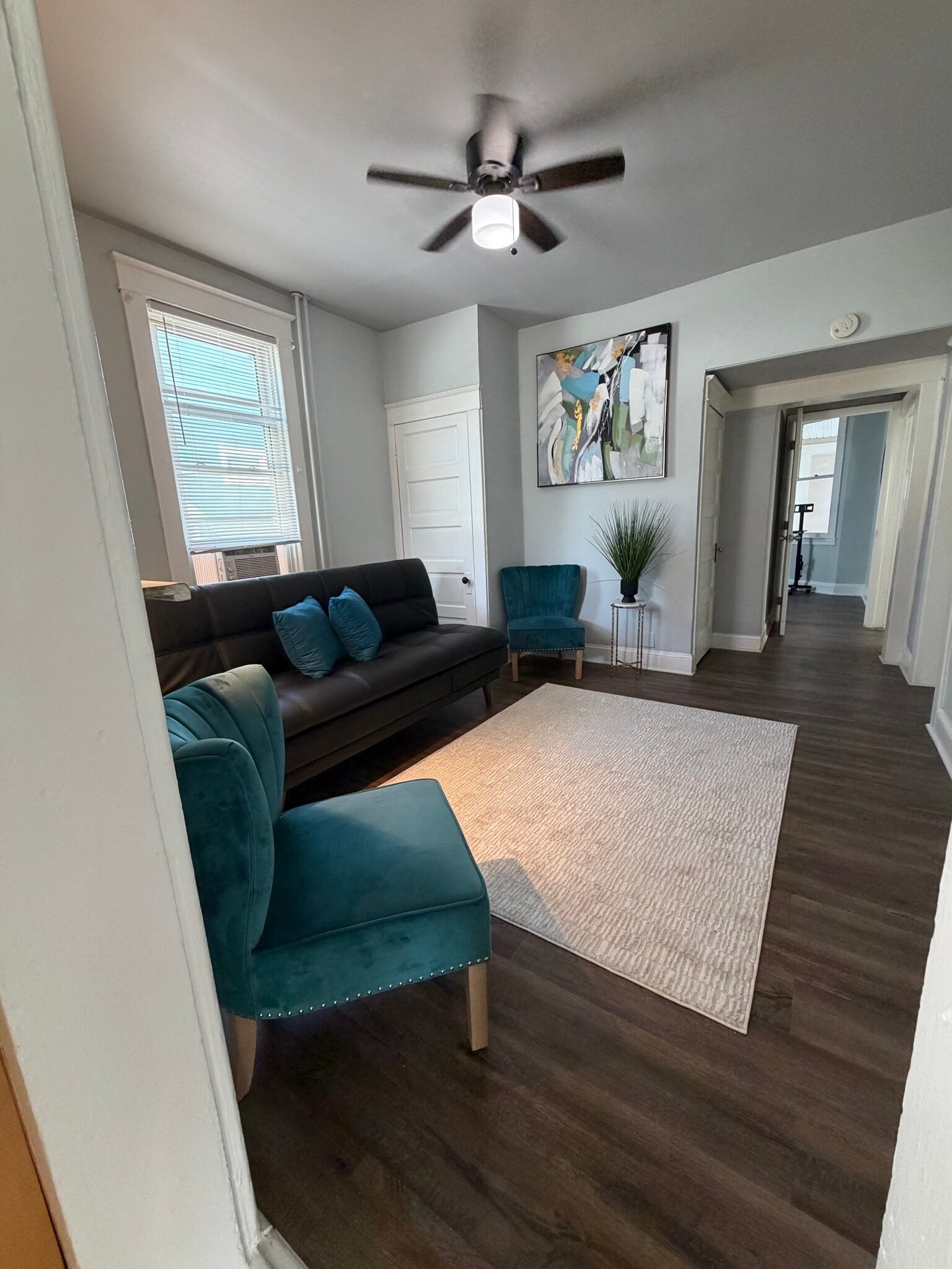 Building Photo - 3819 Woodlea Ave