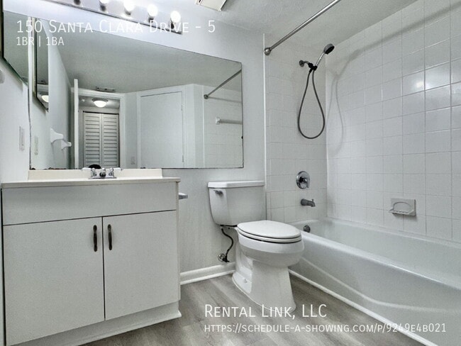 Building Photo - 150 Santa Clara Dr