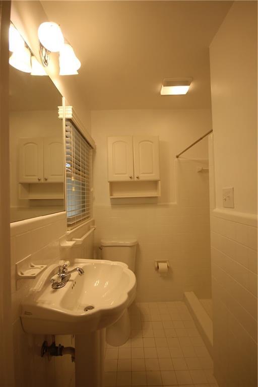Building Photo - 1735 Moonstone Ct