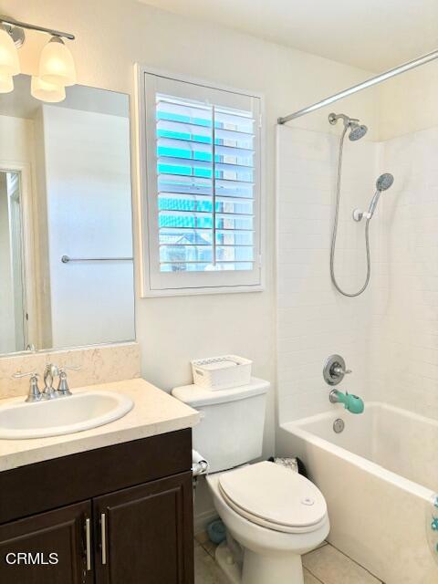 Building Photo - 561 Whalen Way
