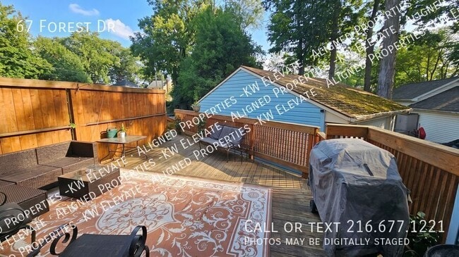 Building Photo - 67 Forest Dr