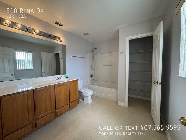 Building Photo - 510 Rena Dr