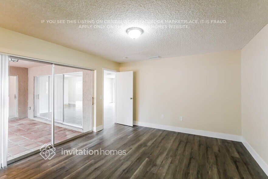 Building Photo - 11860 NW 29th Pl