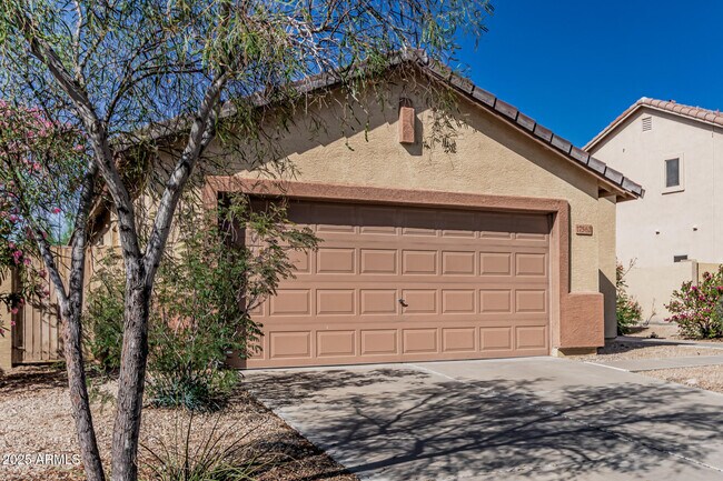Building Photo - 17562 W Dalea Dr