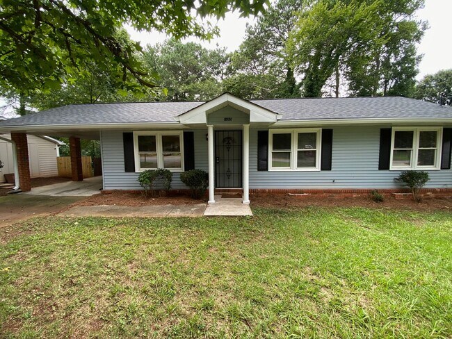 Primary Photo - Charming Well Maintained Ranch on Quiet Cul-de-Sac – 3BR/2BA Near Downtown Decatur