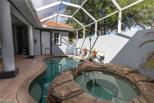 Building Photo - 14081 Bently Cir