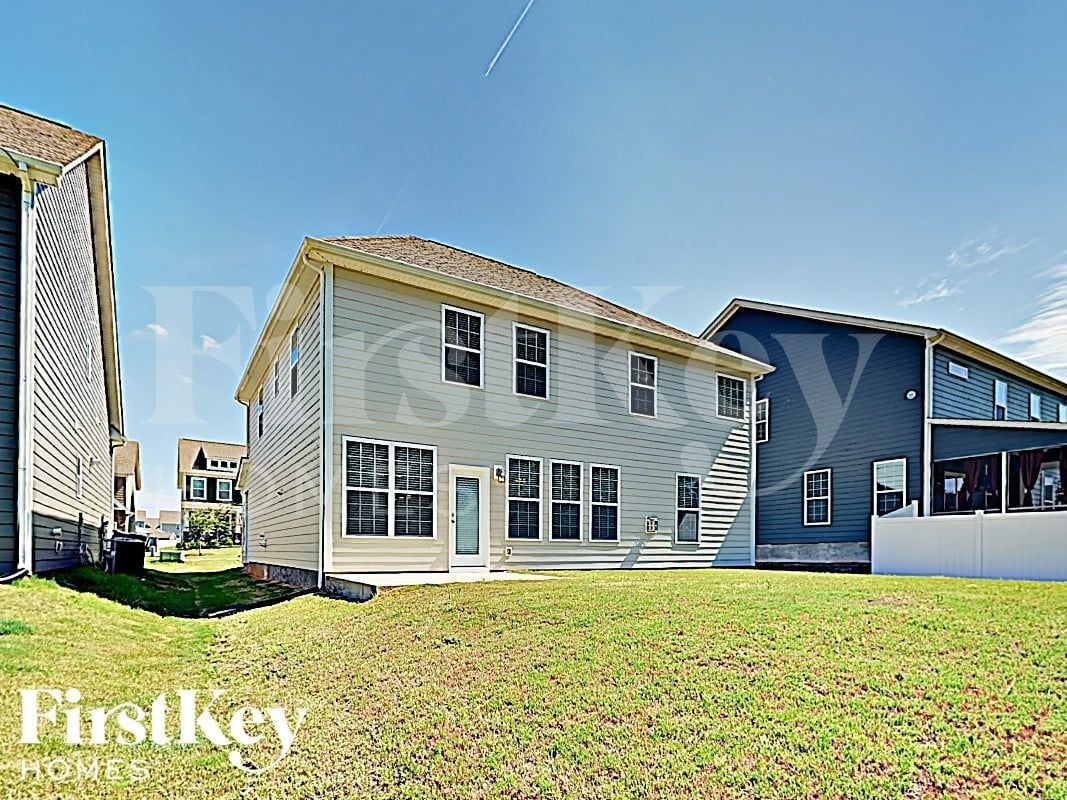 Building Photo - 3955 Norman View Dr