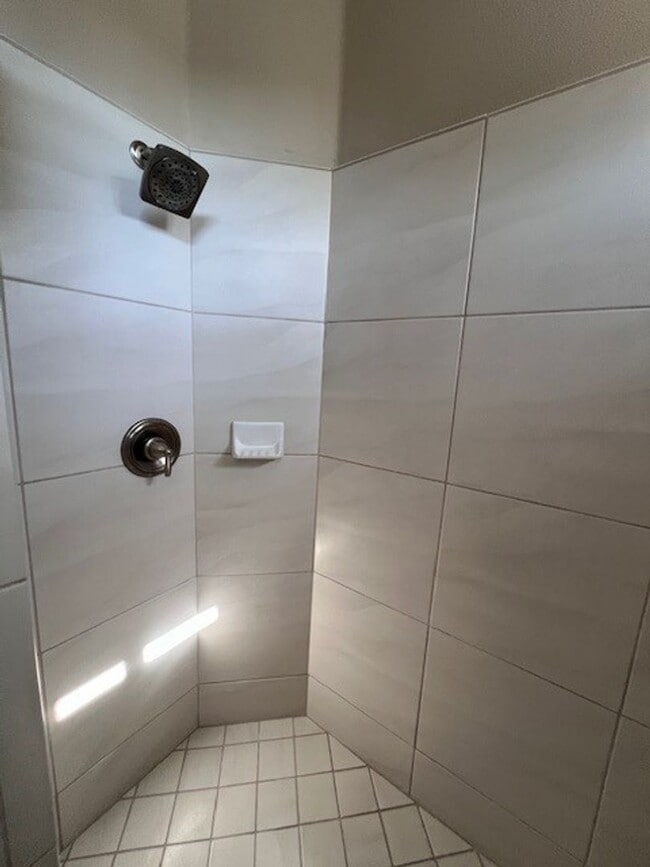 Building Photo - Coming Soon!