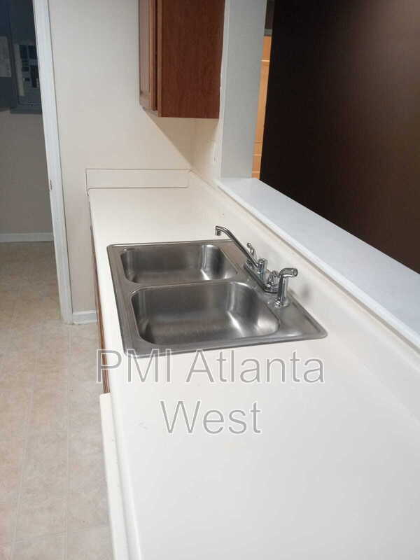 Building Photo - 16303 Waldrop Cove