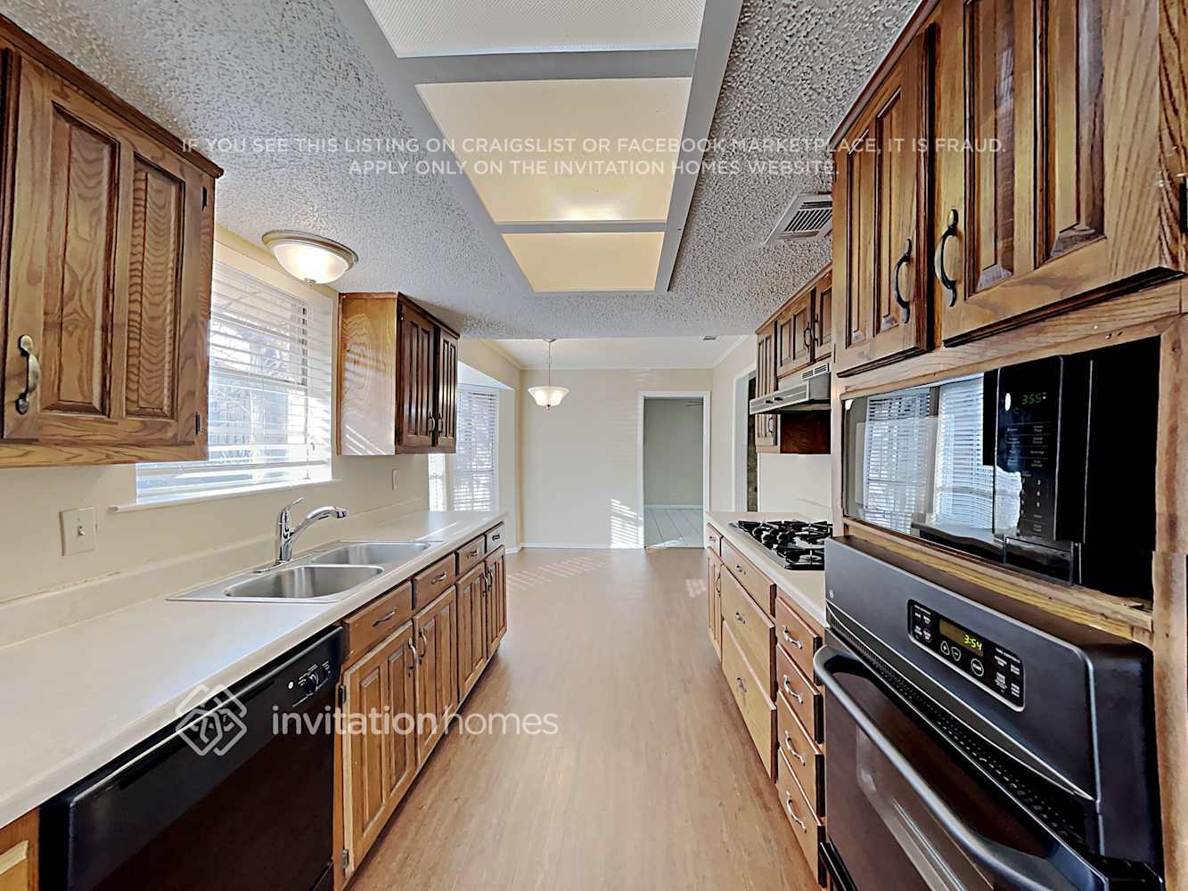 Building Photo - 4613 Bayberry Ln