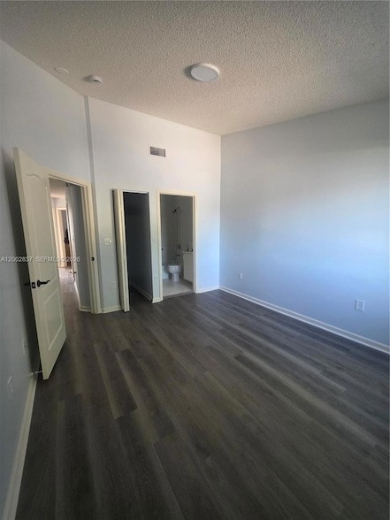 Building Photo - 14055 SW 120th Ct