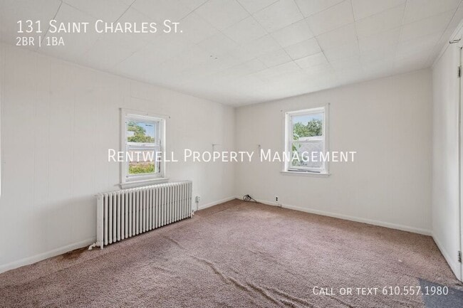 Building Photo - 131 St Charles St