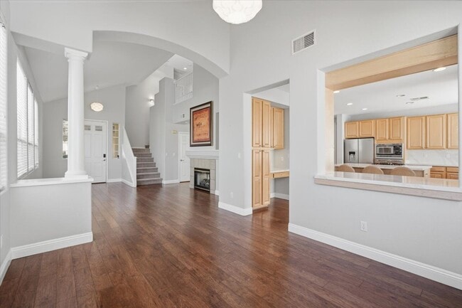 Building Photo - 1201 Palmares Ct