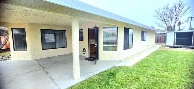 Building Photo - 1010 Nez Perce Dr
