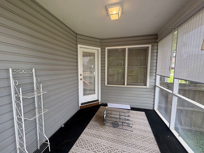 Building Photo - 10 Fortson Way