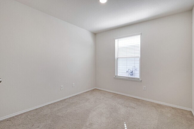 Building Photo - Modern Two-Story with Office, Loft, and Co...