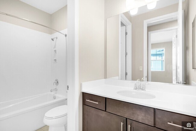 Building Photo - 3909 Portola Cmn