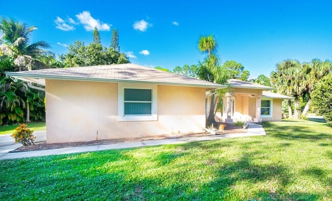 Building Photo - 12523 169th Ct N