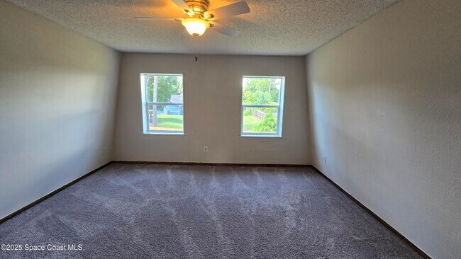 Building Photo - 6476 Pleasant Ave