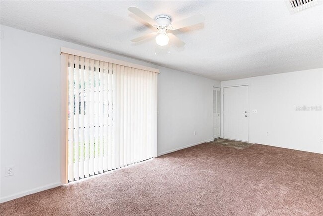 Building Photo - 4022 Beaver Ln