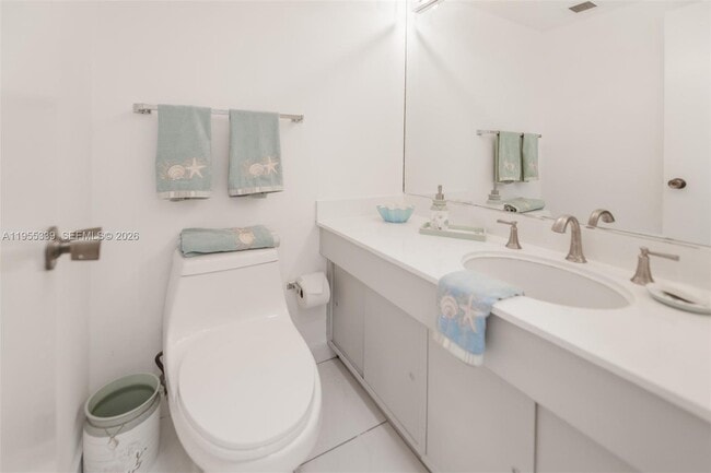 Building Photo - 1985 S Ocean Dr