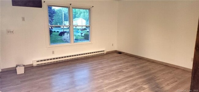 Building Photo - 156 Newell Ave