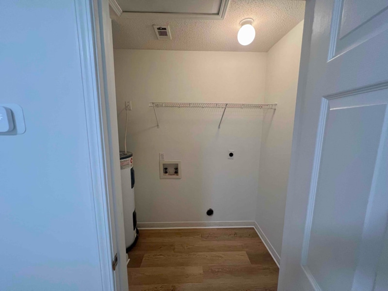 Building Photo - 882 Dunwoody Pl