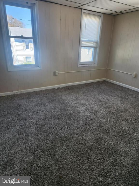 Building Photo - 29 S F St