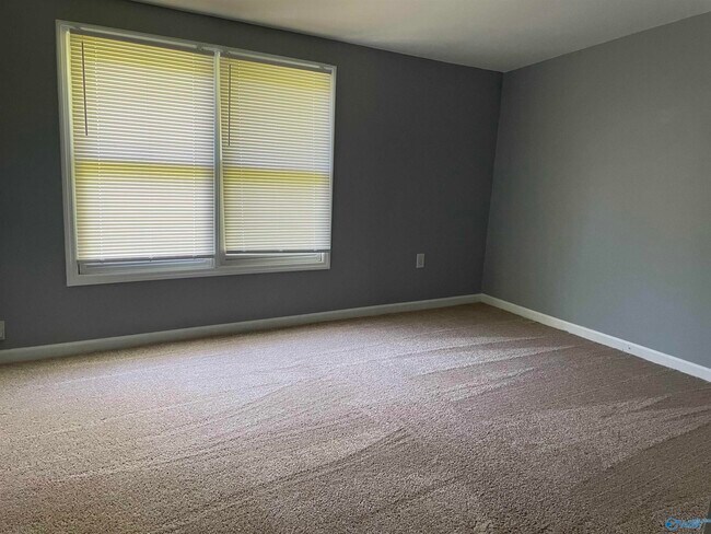 Building Photo - 108 Suffolk Dr