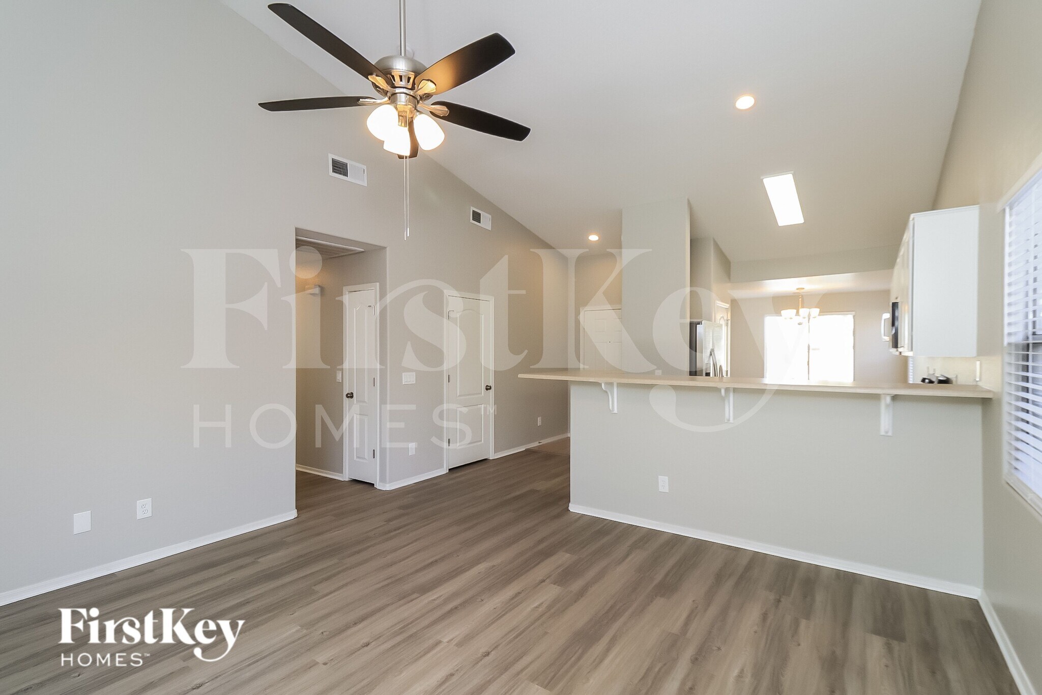 Building Photo - 7209 S 45th Ave