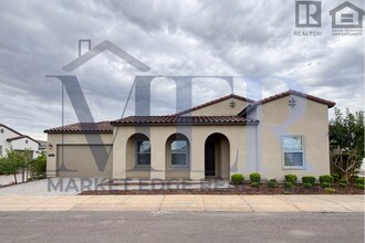 Building Photo - 2Bed/2Bath Home in Surprise Golf Community...