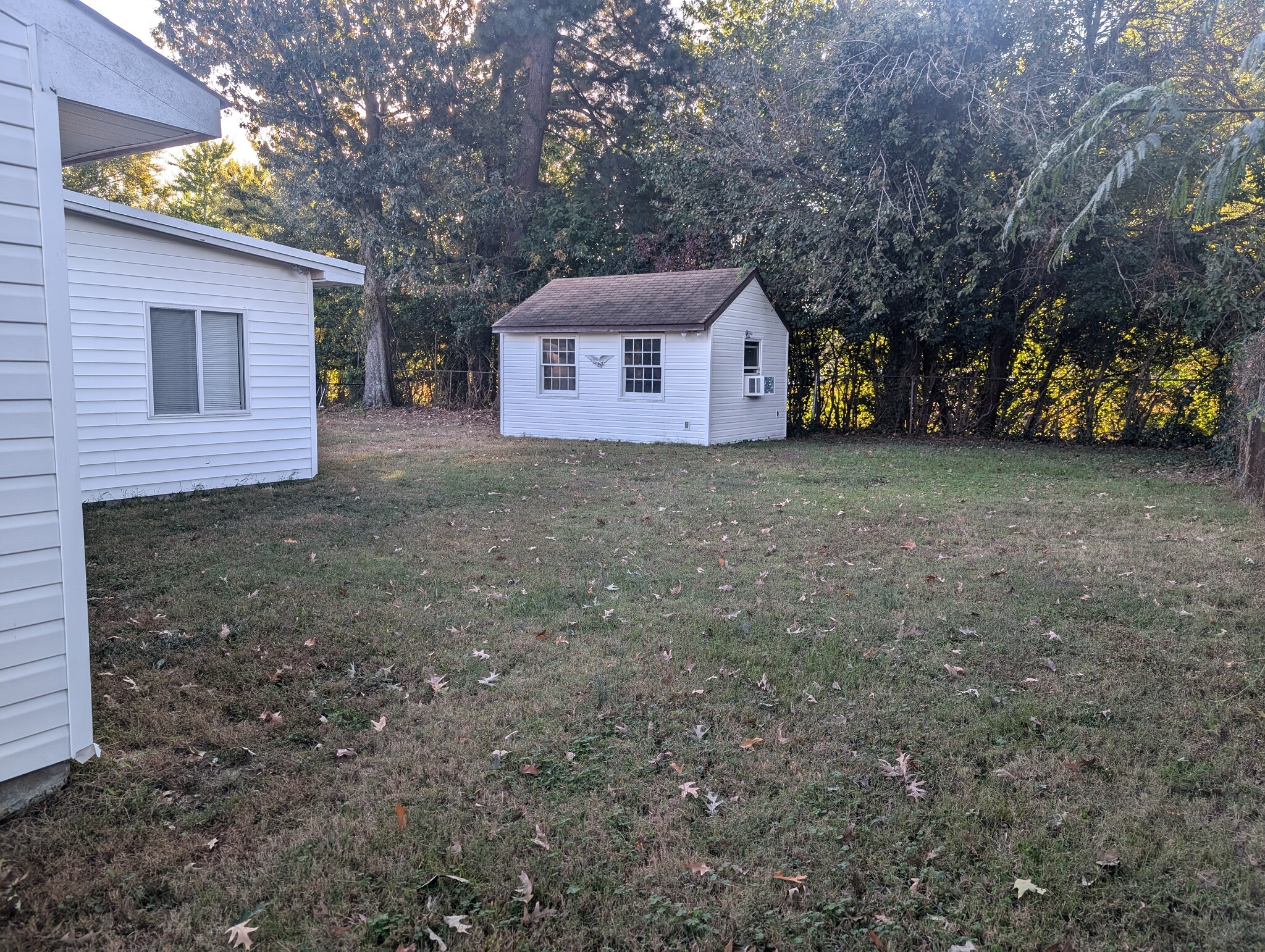 Building Photo - 645 Bottino Ln