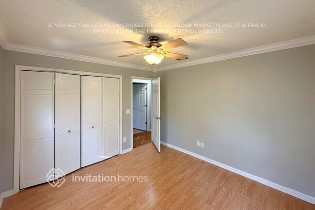 Building Photo - 5241 110th Ave N