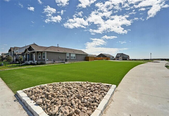 Building Photo - 203 Chapel Beck Dr